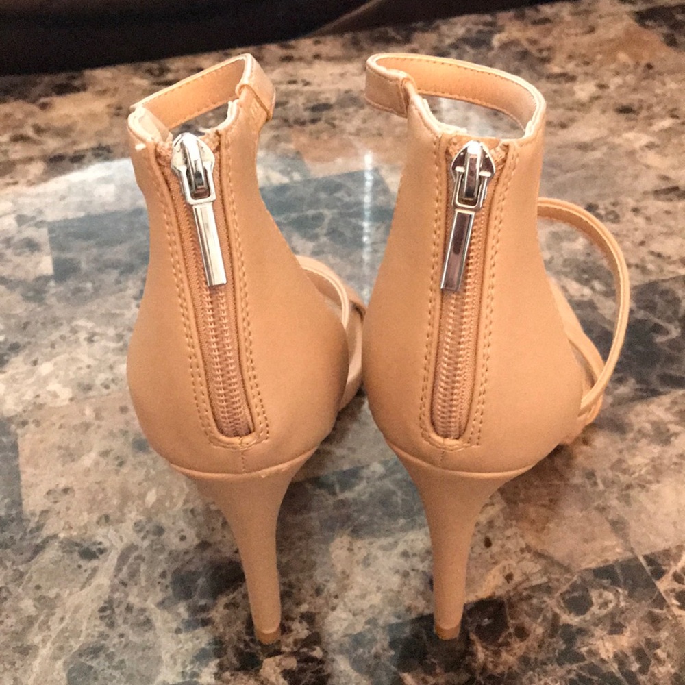 Steve Madden pumps - Picture 3 of 3